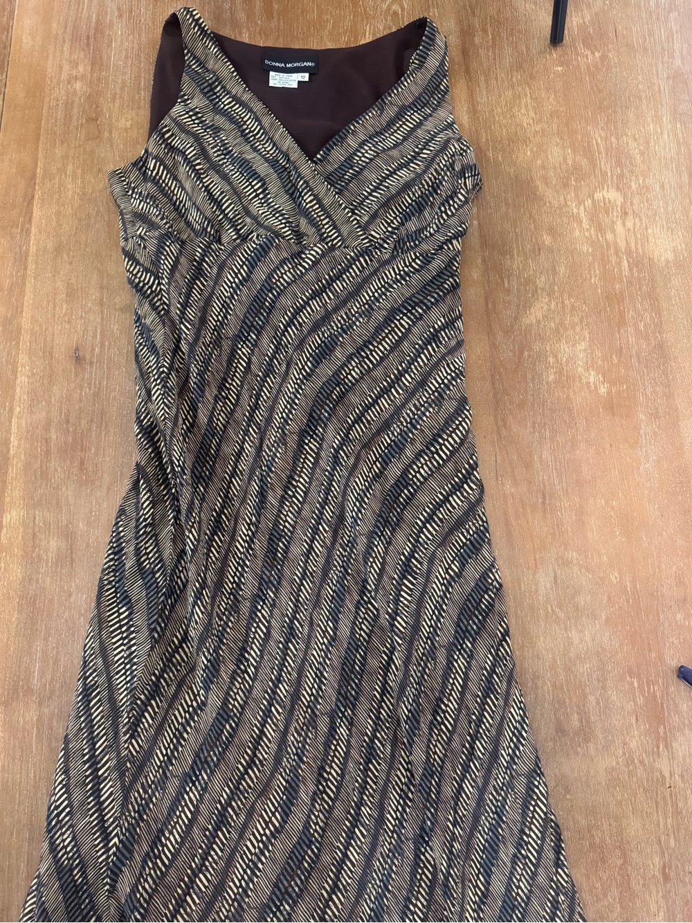 Donna Morgan Brown & Black Sleeveless Wrap-Style Dress